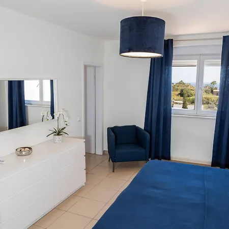 Hermosa Villa *