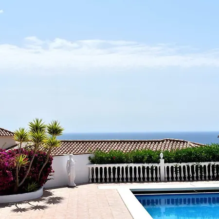 Hermosa Villa